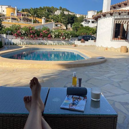 Villa Alhambra - Dale A Tu Familia Las Vacaciones Y El Descanso Que Se Merecen Calpe Exteriör bild