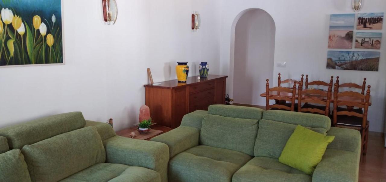 Villa Alhambra - Dale A Tu Familia Las Vacaciones Y El Descanso Que Se Merecen Calpe Exteriör bild