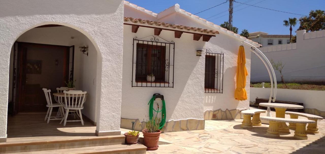 Villa Alhambra - Dale A Tu Familia Las Vacaciones Y El Descanso Que Se Merecen Calpe Exteriör bild