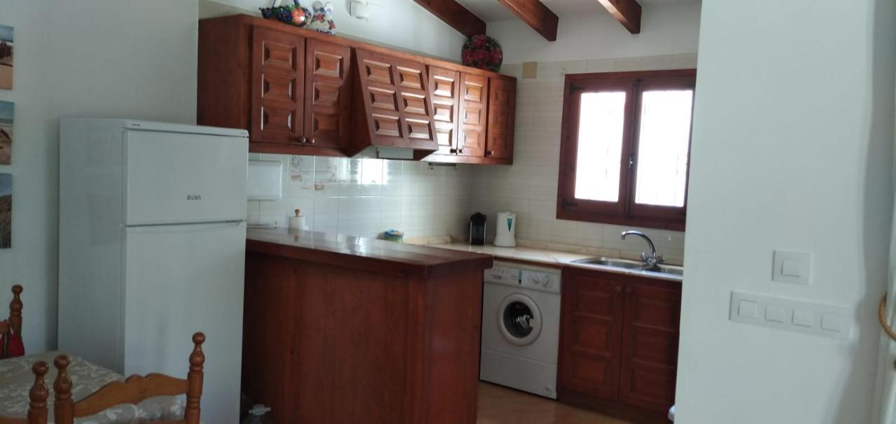 Villa Alhambra - Dale A Tu Familia Las Vacaciones Y El Descanso Que Se Merecen Calpe Exteriör bild