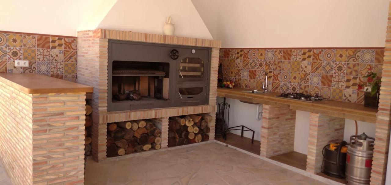 Villa Alhambra - Dale A Tu Familia Las Vacaciones Y El Descanso Que Se Merecen Calpe Exteriör bild